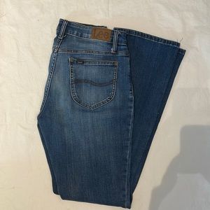 Lee medium wash bootcut jeans 6R NWOT